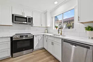 724 Country Pl Dr, Houston, TX 77079 - Photo 18