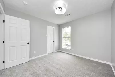 1105 E Kyle Road, Clute, TX 77531 - Photo 34