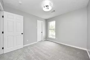 1105 E Kyle Rd, Clute, TX 77531 - Photo 34