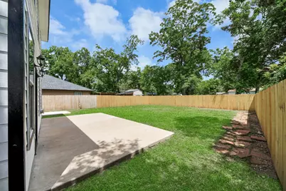 1105 E Kyle Road, Clute, TX 77531 - Photo 40