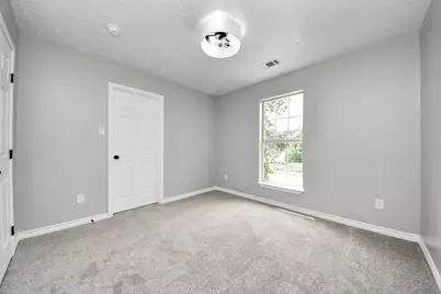 1105 E Kyle Road, Clute, TX 77531 - Photo 36