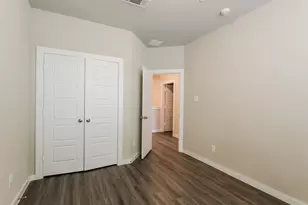 373 N Centro Cir, Shenandoah, TX 77385 - Photo 14