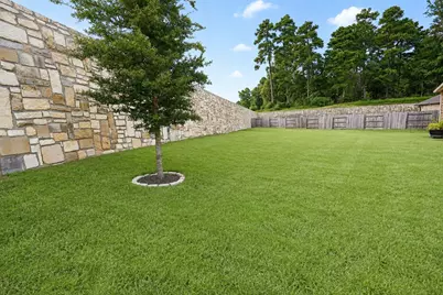 837 Dawn Redwood Court, Conroe, TX 77304 - Photo 16