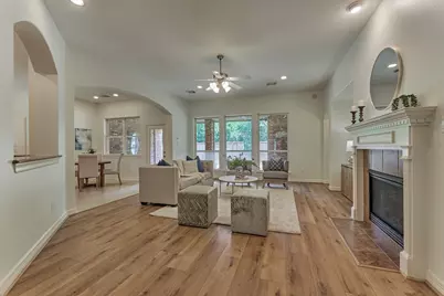 6 Millsap, The Woodlands, TX 77382 - Photo 28