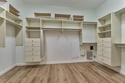 6 Millsap, The Woodlands, TX 77382 - Photo 38