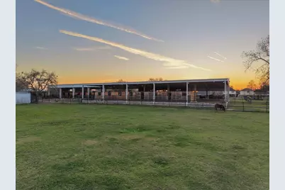 10431 N P Street, La Porte, TX 77571 - Photo 14