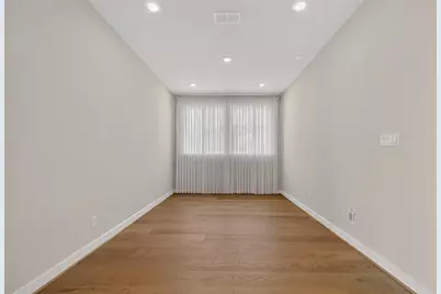 4906 Tanyard Manor Drive, Sugar Land, TX 77479 - Photo 12