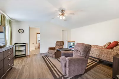 412 Leaning Oak Lane, Somerville, TX 77879 - Photo 14