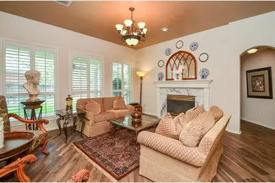15311 Truslow Point Lane, Sugar Land, TX 77478 - Photo 18