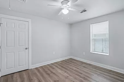 2523 7th Avenue N, Texas City, TX 77590 - Photo 16