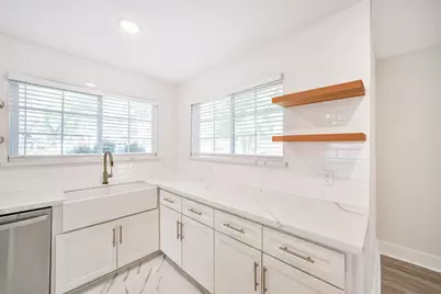 10503 Windriver Drive, Houston, TX 77070 - Photo 12