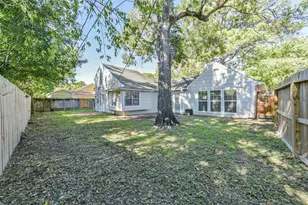 10503 Windriver Dr, Houston, TX 77070 - Photo 36