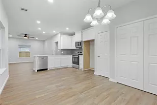 19210 Akin Dr, Crosby, TX 77532 - Photo 6