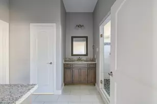 610 Rain Cloud Dr, Baytown, TX 77523 - Photo 14