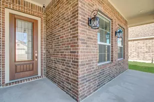 610 Rain Cloud Dr, Baytown, TX 77523 - Photo 6