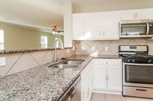 12919 Belmont Legend Ct, Houston, TX 77047 - Photo 8