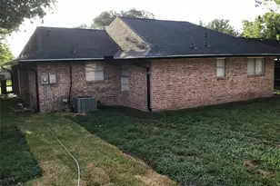 10531 Tilbrook Dr, Houston, TX 77038 - Photo 18