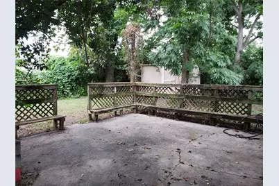 5902 Leon Street, Houston, TX 77009 - Photo 12