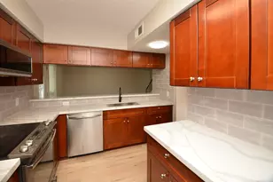 76 W Park West Dr, Houston, TX 77072 - Photo 4