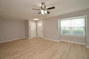 76 W Park West Dr, Houston, TX 77072 - Photo 18