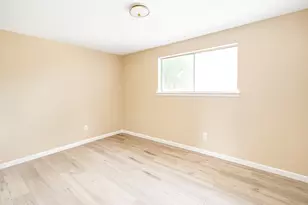 1135 Canterdale St, Houston, TX 77047 - Photo 10