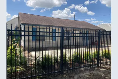 1339 Idylwild Street, Houston, TX 77009 - Photo 2