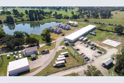 1735 State Highway 75 N, Huntsville, TX 77320 - Photo 2