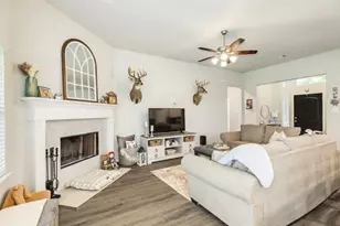 2337 Shalmar Dr, West Columbia, TX 77486 - Photo 12