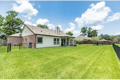 2337 Shalmar Drive, West Columbia, TX 77486 - Photo 4