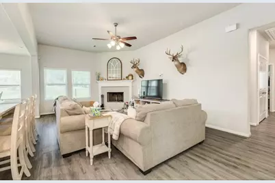 2337 Shalmar Drive, West Columbia, TX 77486 - Photo 10