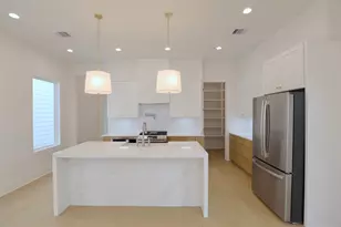 140 E 37th, Houston, TX 77018 - Photo 10