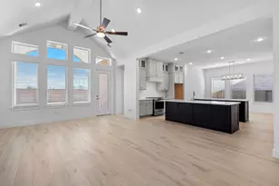 9011 Basilica Ln, Manvel, TX 77578 - Photo 10