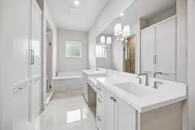 5314 Evergreen Street, Bellaire, TX 77401 - Photo 12