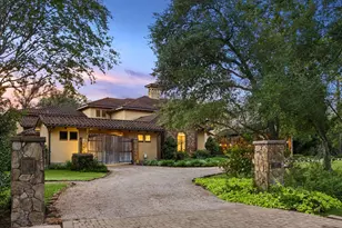 327 E Friar Tuck Ln, Houston, TX 77024 - Photo 4