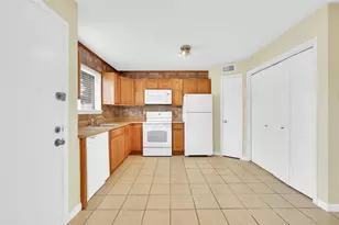 250 El Dorado Blvd, Houston, TX 77598 - Photo 4