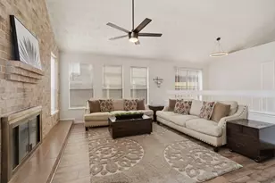 1903 Barons Glen, Sugar Land, TX 77478 - Photo 8