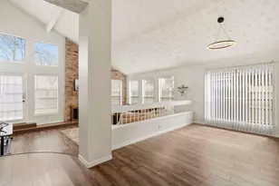 1903 Barons Glen, Sugar Land, TX 77478 - Photo 4