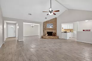 11842 S Fairhollow Ln, Houston, TX 77043 - Photo 4