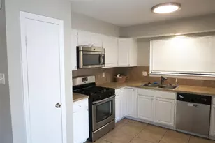 8 N Greenbud Ct, The Woodlands, TX 77380 - Photo 12