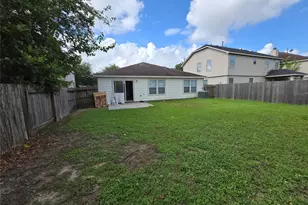 427 Remington Heights Dr, Houston, TX 77073 - Photo 22