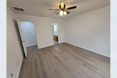 427 Remington Heights Drive, Houston, TX 77073 - Photo 18