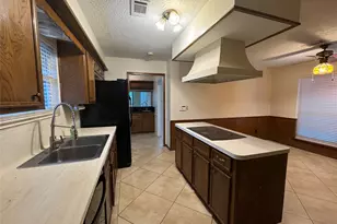 5435 Mossy Timbers Dr, Humble, TX 77346 - Photo 6