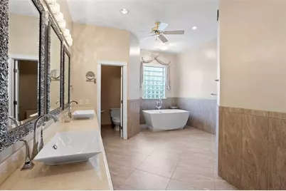 7123 Broadway Street, Galveston, TX 77554 - Photo 22
