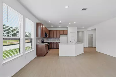 3635 Overton Lane, Conroe, TX 77304 - Photo 14