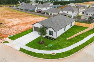 3635 Overton Ln, Conroe, TX 77304 - Photo 2