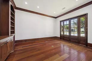 210 Glenwood Dr, Houston, TX 77007 - Photo 8