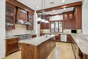 210 Glenwood Dr, Houston, TX 77007 - Photo 12