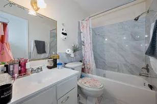 12223 Sharpview Dr, Houston, TX 77072 - Photo 30