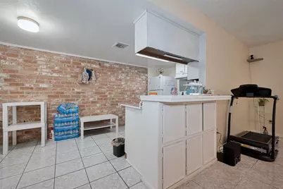 12223 Sharpview Drive, Houston, TX 77072 - Photo 18