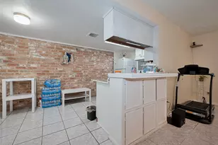 12223 Sharpview Dr, Houston, TX 77072 - Photo 18